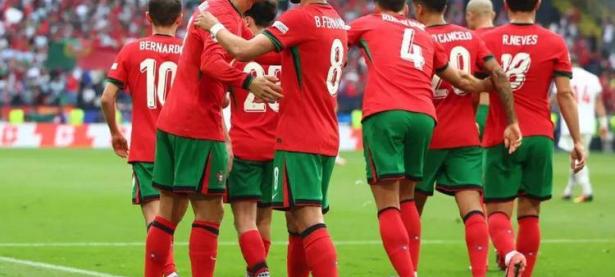 半岛体育新闻-葡萄牙球队以:战胜对手晋级联赛半决赛的简单介绍