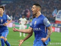 半岛体育网页版登录入口-球员技术高超在大洲联赛中取胜