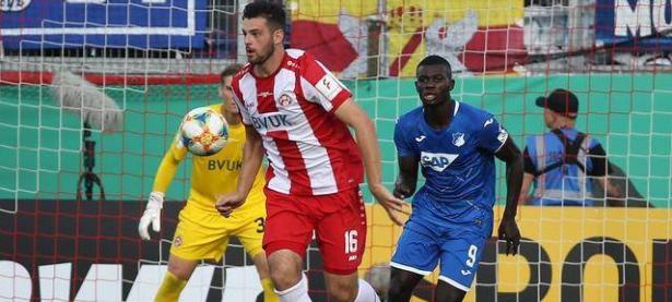 半岛体育登录-美因茨球员被爆料私自聚餐，可能影响战绩的简单介绍