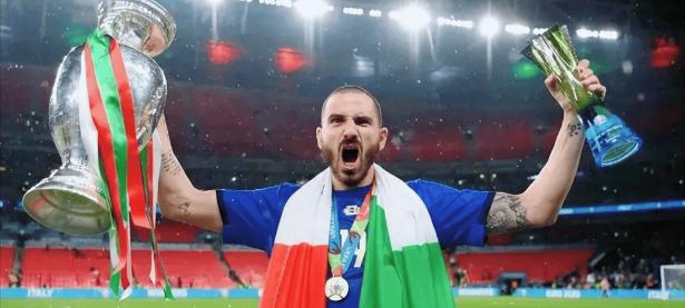 半岛体育投注-博努奇在比赛中实现双料突破技术动作堪称绝世