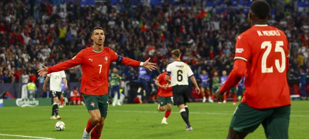 半岛体育平台-欧洲足球联赛再度掀起狂潮，实力碰撞的简单介绍