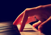 半岛体育入口-肯尼亚女足队展现团队力量赢家