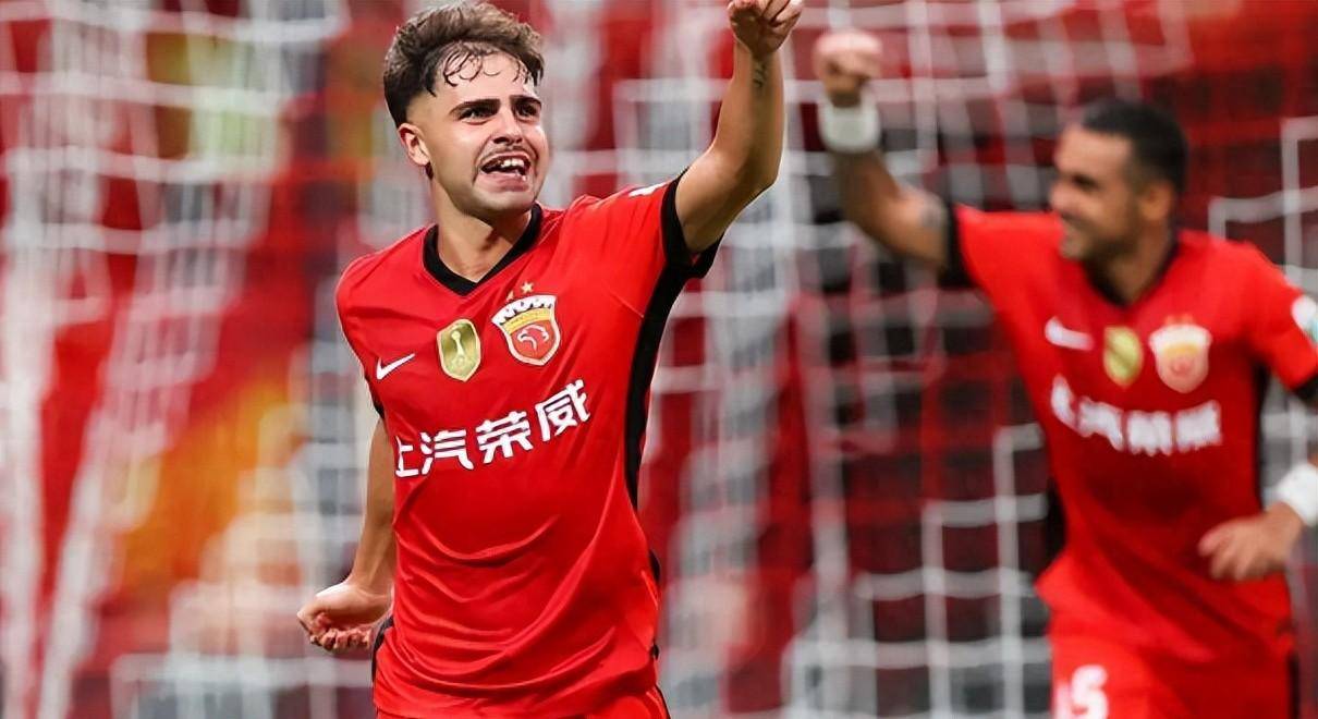 著名球员在洲际比赛中的高光时刻 著名球员在洲际比赛中的高光时刻