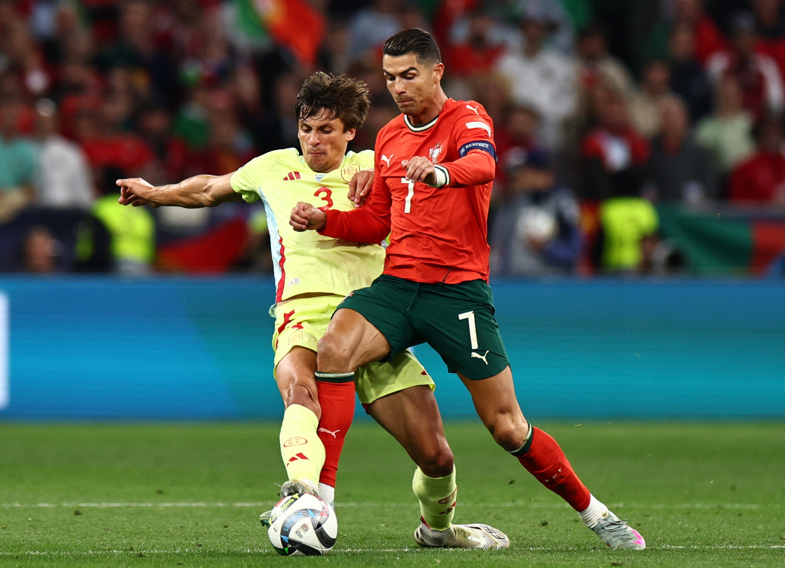 葡萄牙队逆袭晋级，殊途同归的简单介绍