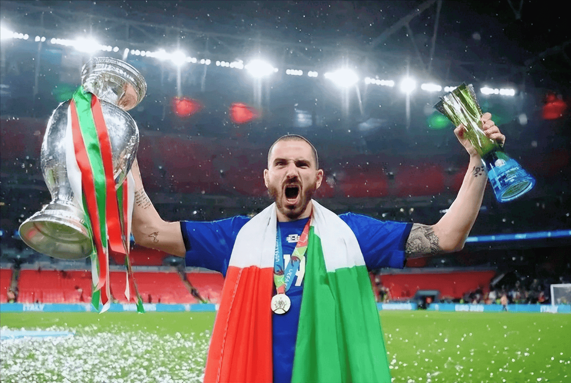 博努奇在比赛中实现双料突破技术动作堪称绝世 博努奇在比赛中实现双料突破技术动作堪称绝世