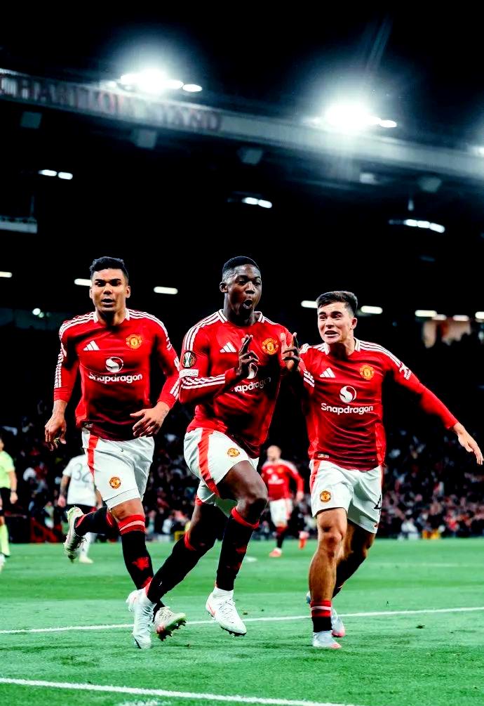 曼联逆转，晋级之势！